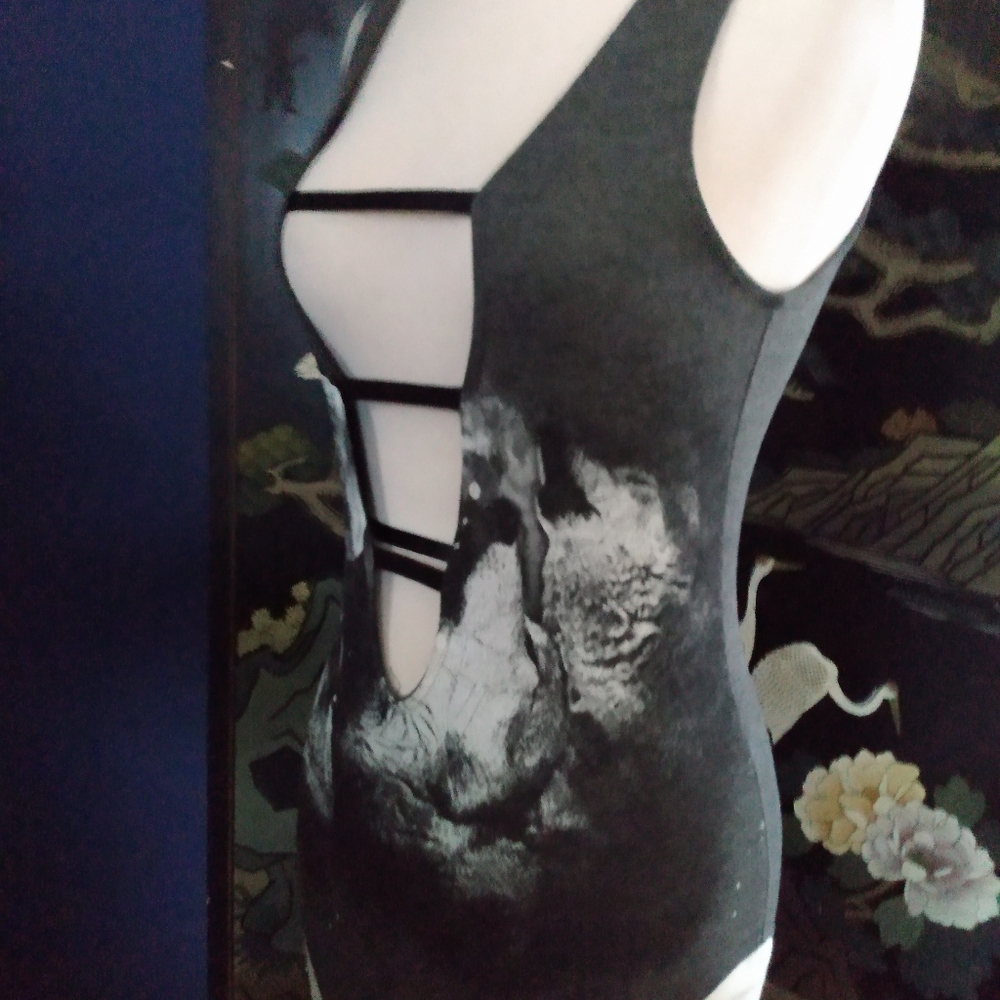 CLAS-SIC bodysuit